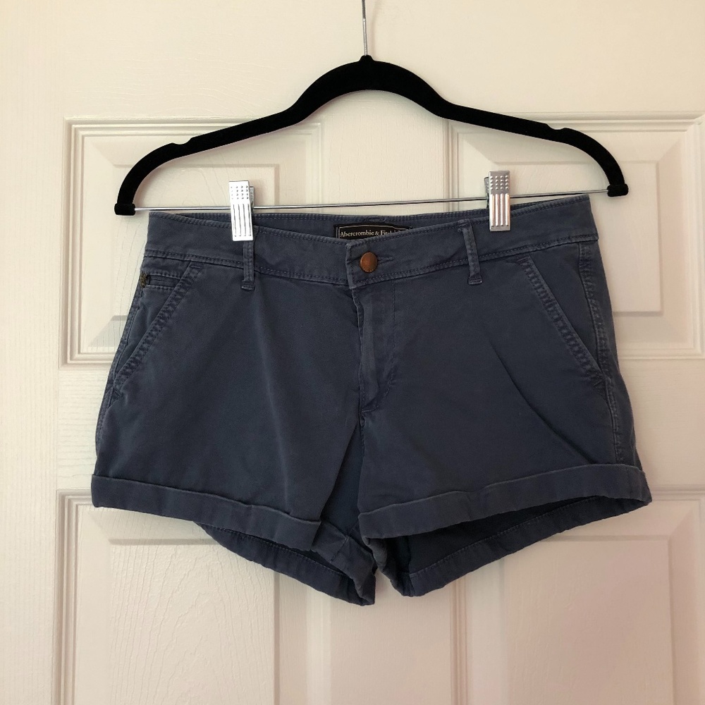 Abercrombie and Fitch Mid Rise Chino Short
